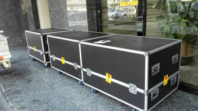 Projector Holográfico 3D de 22" Caixa de visualização de 270 graus Holograma Pirâmide Resolução Full HD Vitrine de visualização 3D 3