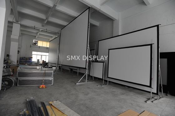 qualidade Ecrã de dobragem rápida traseira e dianteira de 200 polegadas com kit de vestimenta e caixa de voo Fábrica